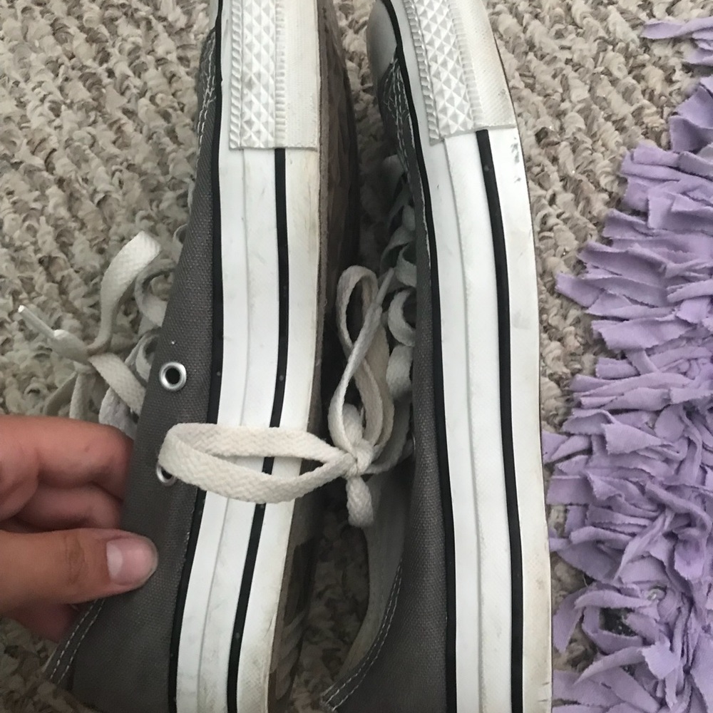 Converse - Picture 3 of 5